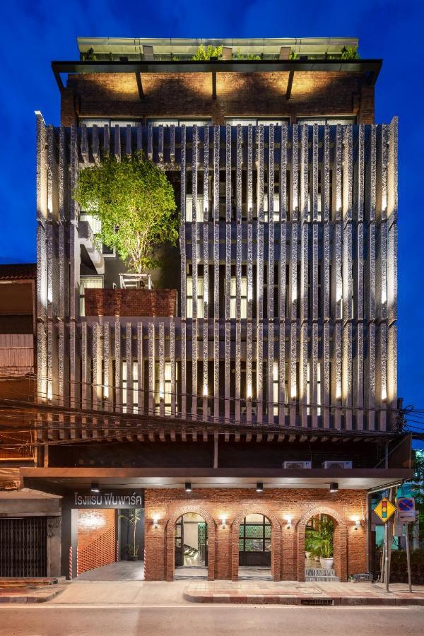 Fyn Park Hotel Makkasan Exterior foto